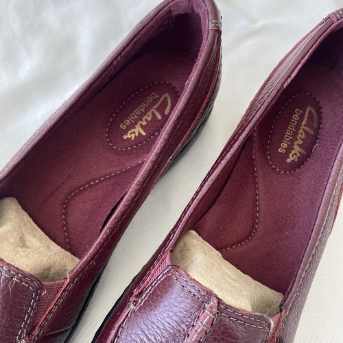 RARO - CLARKS Pieghevole Donna 7,5 N Ashland Scurry 505687 Pelle Borgogna NUOVO - Foto 4 di 8