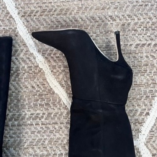 Bota Larroude Kate en gamuza negra talla 6,5 - Imagen 4 de 10