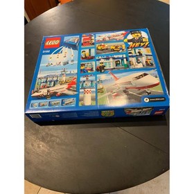 LEGO City Airport Set 3182 (2010) - Complete w/ Box & Instructions