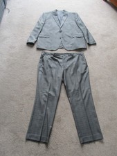 TAYLOR  &  WRIGHT   MANS  2 Piece SUIT - See Measurements and Photos.