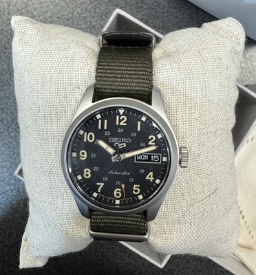 Seiko 5 sport Automatic nylon strap Mid-Size watch SRPJ85 Made in