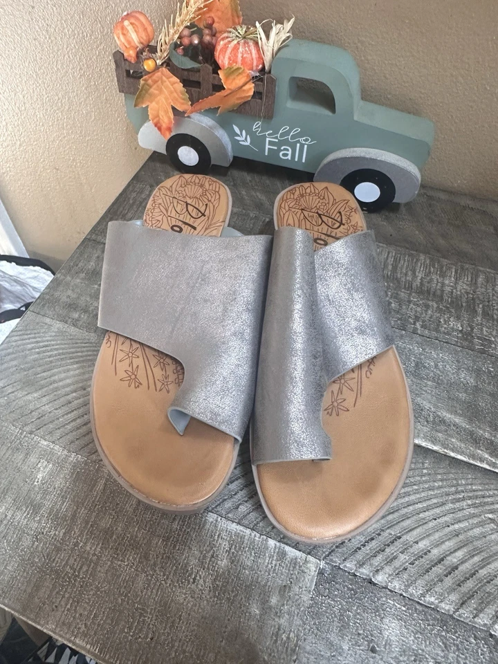 Sandalias plateadas Blowfish para mujer talla 8,5 Foto 2 de 4