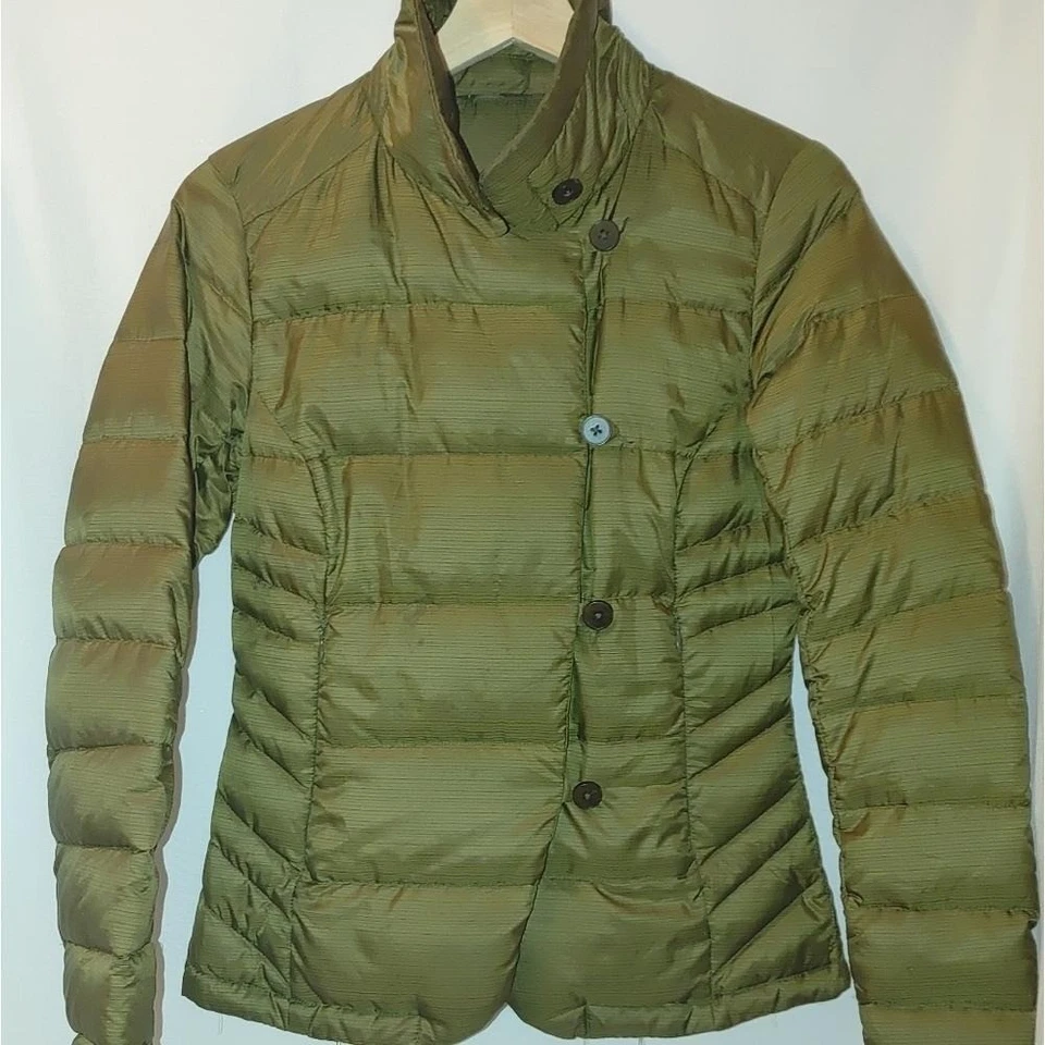 CHAQUETA DE PLUMÓN NAU IMPERIAL Puffer Acolchada Oliva XS Defectuosa Asimétrica Foto 2 de 4