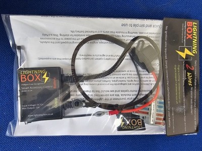 Motorrad Smart Stromverteiler Lightning Box (wie Thunder Box) + Optionen