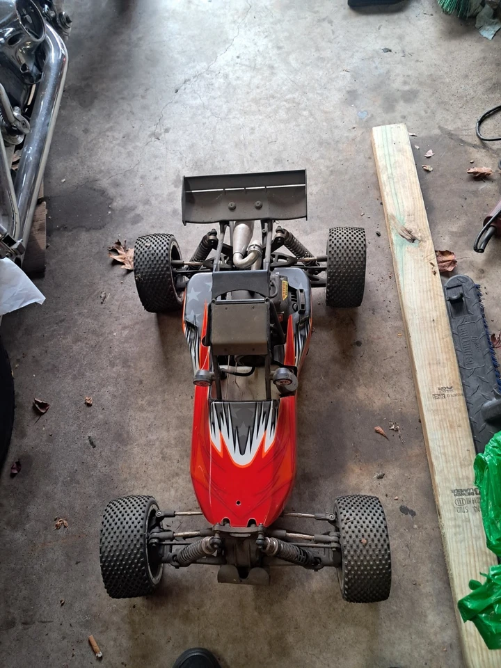 COCHE RC ROVAN BAJA 5B RV360A-47 escala 1/5 29cc Foto 3 de 3