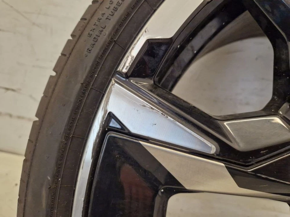 Komplettrad Sommerreifen275/30R21 98Y/10Jx21 H2 ET46 LK5x112x66,5 Pirelli - Bild 3 von 4