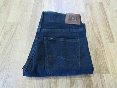 men's lee extreme motion stretch slim straight jeans