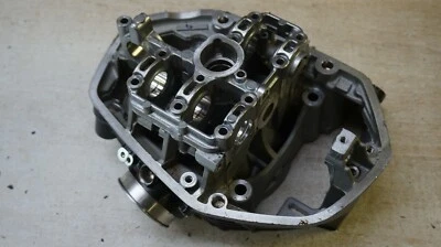 Culasse moteur côté droit BMW R 1200 GS 2013 - 2019 8546346 - Photo 1/4