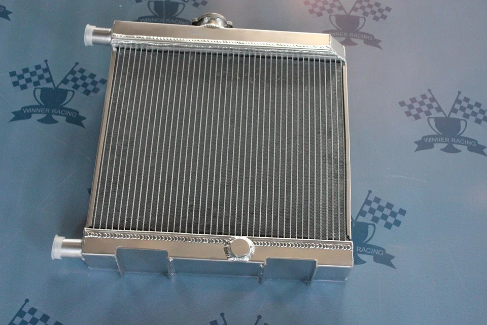 Radiador de aluminio para Lancia Fulvia 1.3S 1.3L V4 GAS 1298CC 1967-1976 Foto 4 de 4