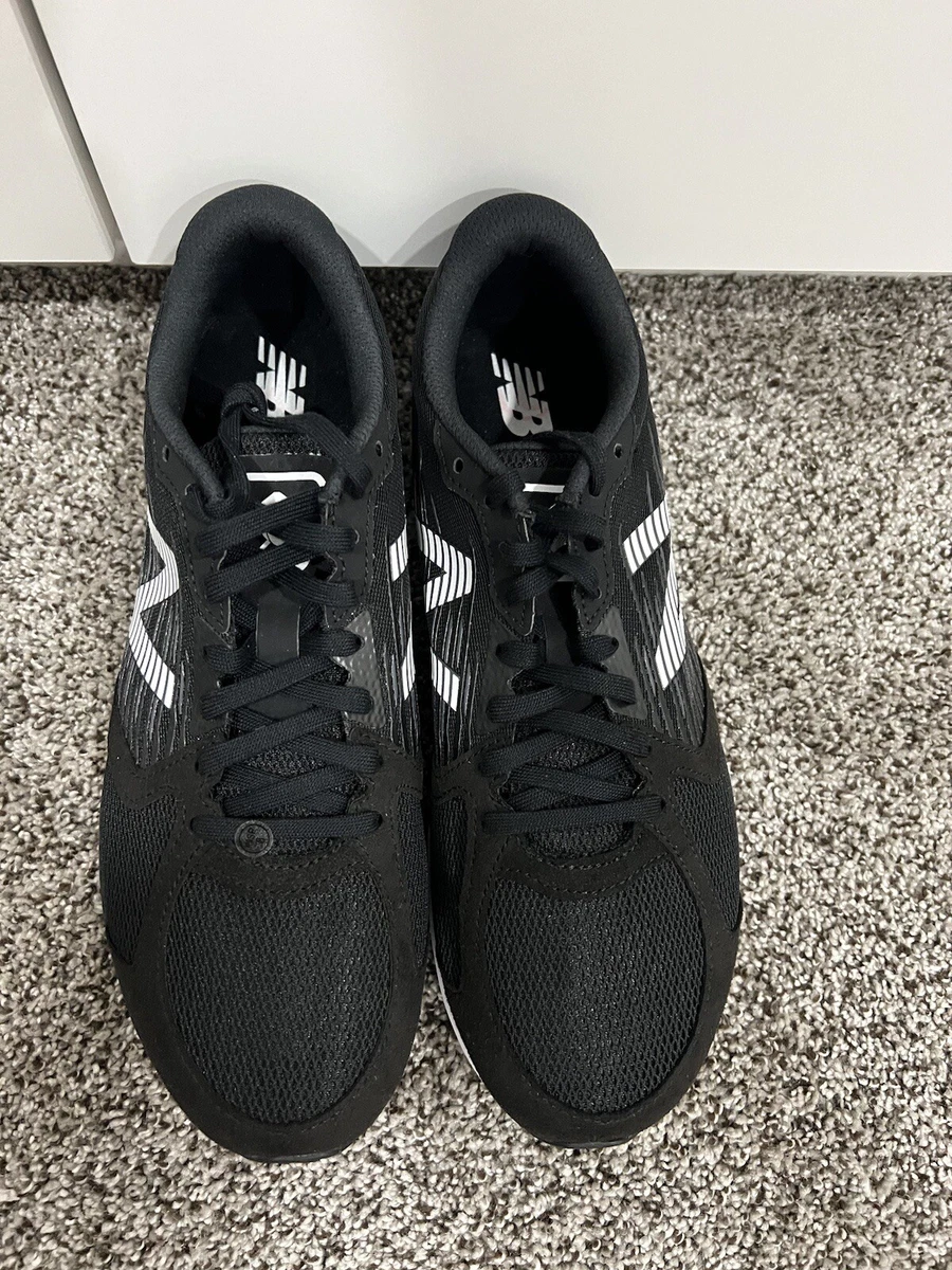 Size 9 - New Balance Hanzo R Black/White