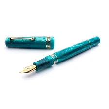 Leonardo Momento Magico Fountain Pen in Emerald with Gold Trim , Fine Nib - NEW