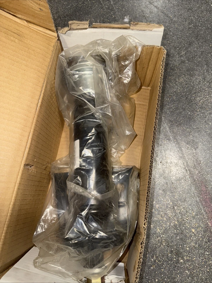 Árbol de transmisión trasero 65-7024 A1 Cardone para MB Mercedes Clase ML Mercedes-Benz ML500 Foto 2 de 4