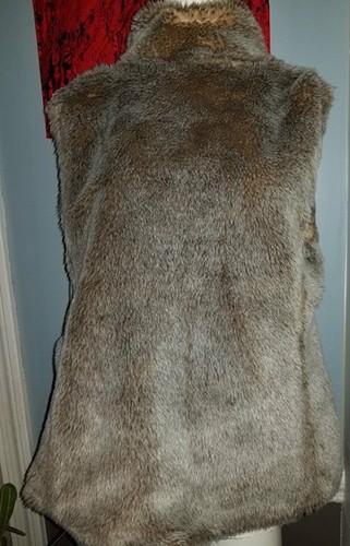 warm and toasty gap brown womens faux fur reversible vest size