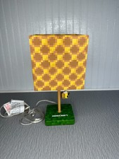 Minecraft Bee Table Lamp Paladone 2021 Pixel Honeycomb Shade 3D Bee Pull Works