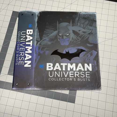 Batman Universe Collector’s Bust Hero Book Binder Album Eaglemoss DC Comics NEW - Picture 4 of 18