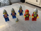 Lego Yellow Castle 375/6075 - Minifigs - With Stickers