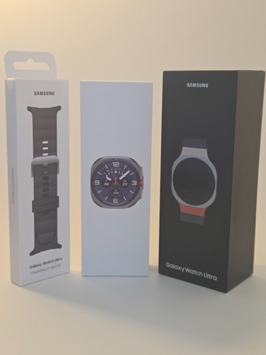 Samsung Galaxy Watch Ultra (2025), bleu titane + bracelet PeakForm - Photo 7 sur 10