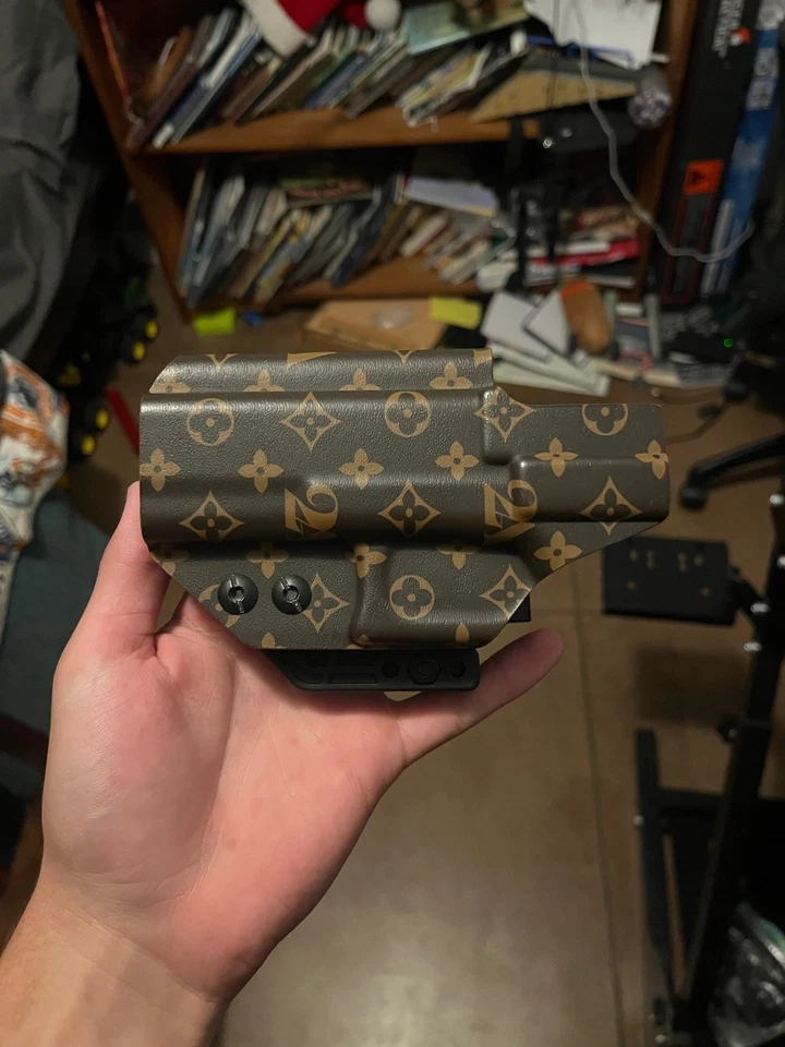 Custom LV Holster For Glock 19 Gen 5 - Image 2 of 3