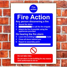  Fire Action Sign - Health & Safety / Site Safety Sign 32 inches x 24 inches