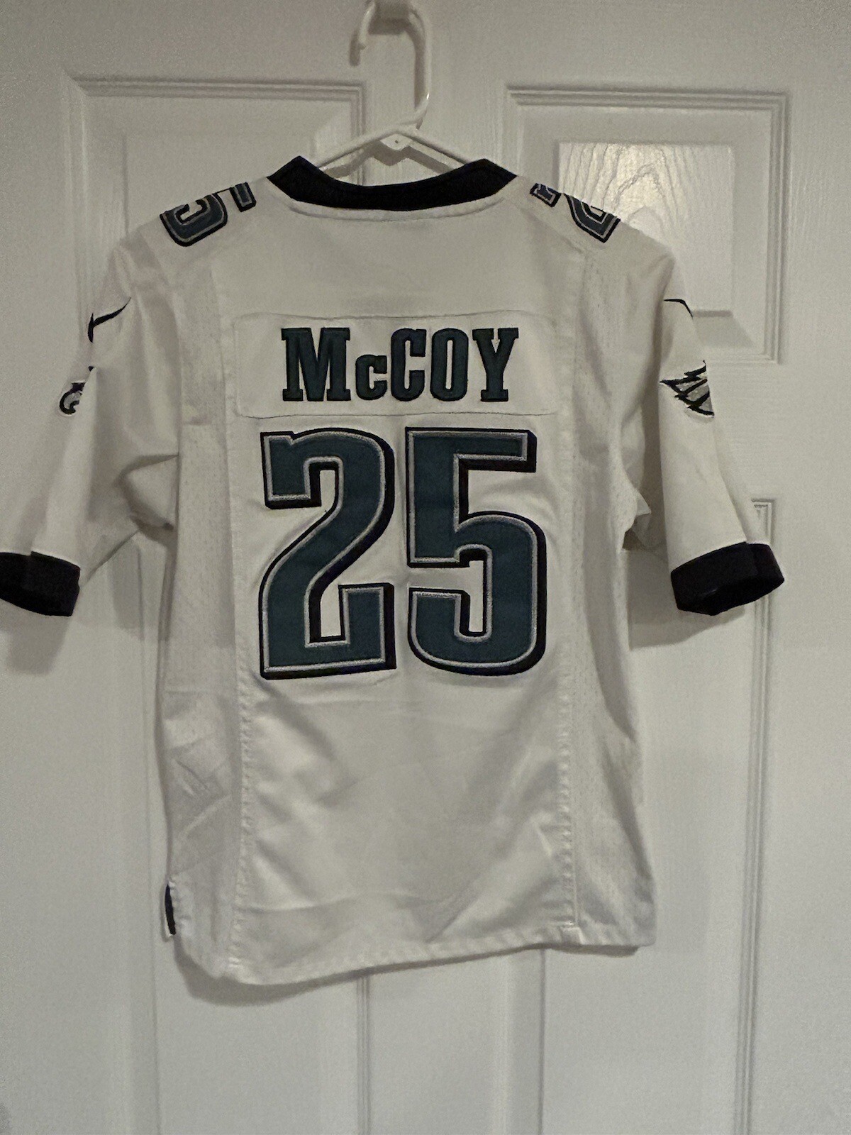 Picture 1 of 11
