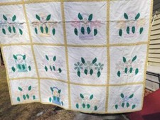 Vintage Folk Art COUNTRY FLORAL APPLIQUE QUILT Pastels SPRING COLORS