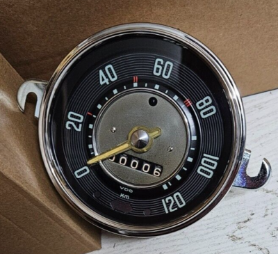 VW Beetle Oval Glass Needle Speedometer From 3. 1959 VAT