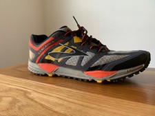 brooks cascadia 11 mens yellow