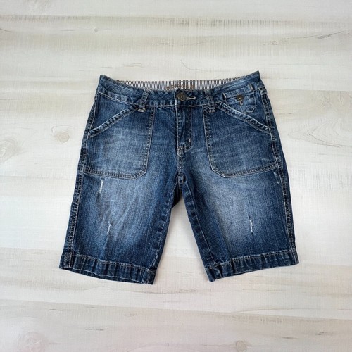 Arizona Womens Jean Shorts 3 Juniors Bermuda Medium Wash Denim Low Rise