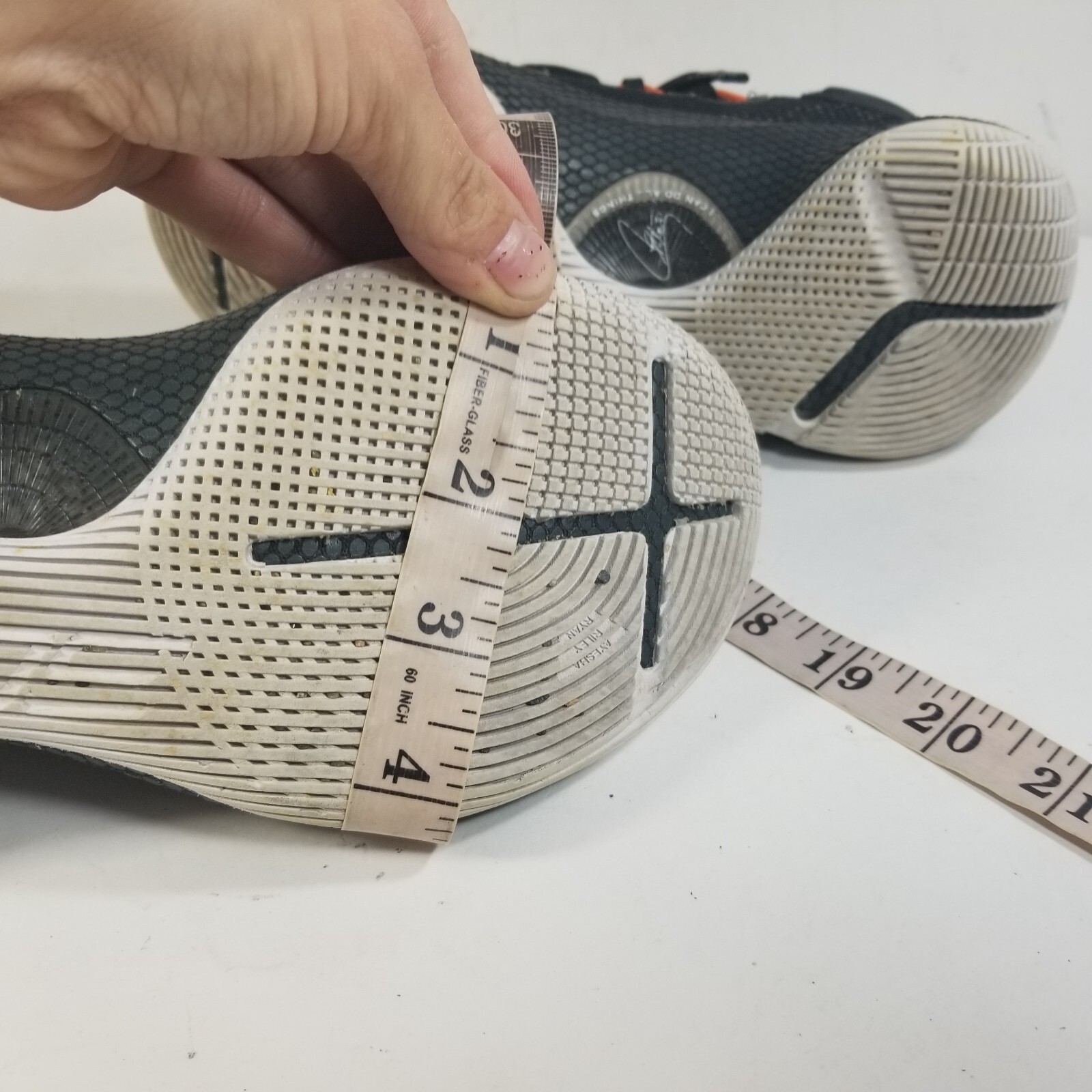 Under Armour Curry 6 GS Oakland Sideshow Black Orange Boys Size 5Y 3020415-003 thumbnail 13