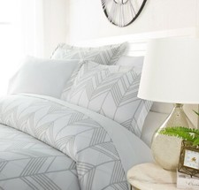 Luxury Ultra Soft Silver Peaks Duvet Cover Set By Kaycie Gray Fashion