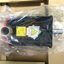 1PCS NEW FANUC SERVO MOTOR A06B-0268-B400
