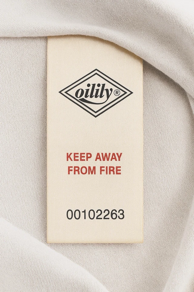 Body Bebé Oilily Largo Slv Blanco con Bordado Oveja Roja | 100% C| Talla 6M Foto 2 de 3