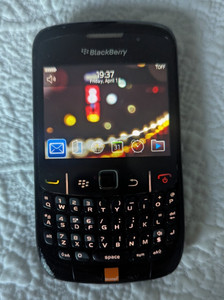 BlackBerry Curve 8520 2,4" 256 MB, 2MP entsperrt Smartphone - schwarz