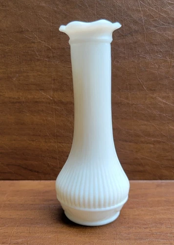 Vtg RANDALL White Milk Glass Vase 6" Tall, Round Ribbed with Flower Petal Rim