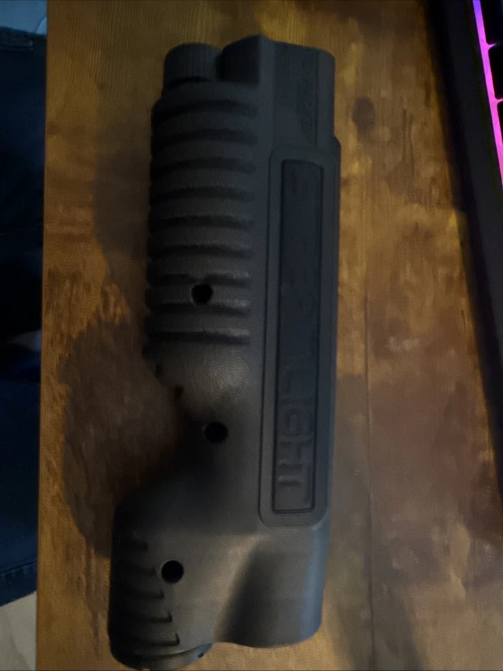 Luz guardabarros escopeta Streamlight TL-Racker se adapta a Mossberg 500 o 590 Foto 3 de 4