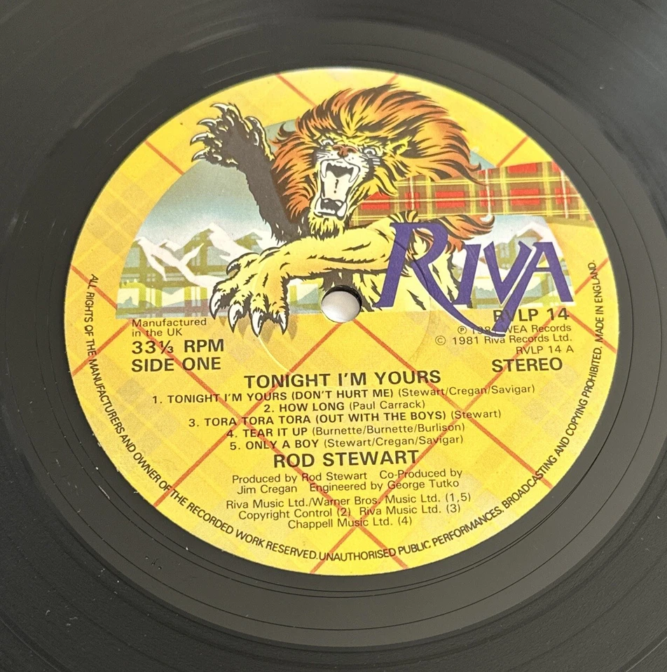 ROD STEWART - TONIGHT I'M YOURS VINYL LP + INNER LYRIC EX / VG+ CONDITION - Image 3 of 4