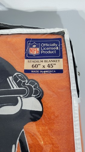 Vintage Chicago Bears Fleece Blanket Throw 60 x 45 NFL Officially Licensed USA - Picture 2 of 4