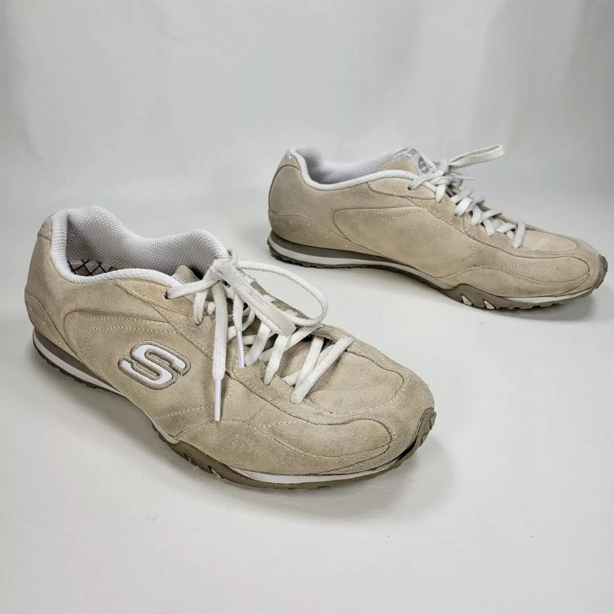 Skechers cheap beige shoes