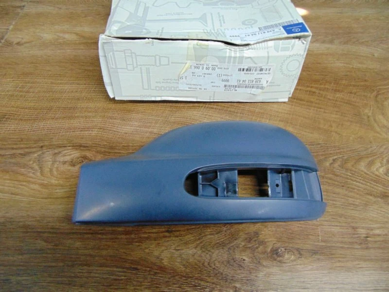 Brand New Left Outside Rearview Mirror Cap Genuine Mercedes 636  