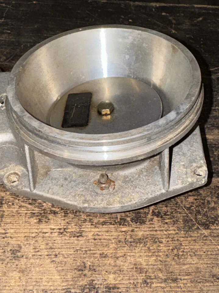 AUDI 5000 100 200 MOTOR INYECCIÓN COMBUSTIBLE FLUJO AIRE BOSCH OEM 034133353 Foto 3 de 4