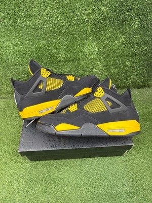 Size 11 - Jordan 4 Retro Mid Thunder