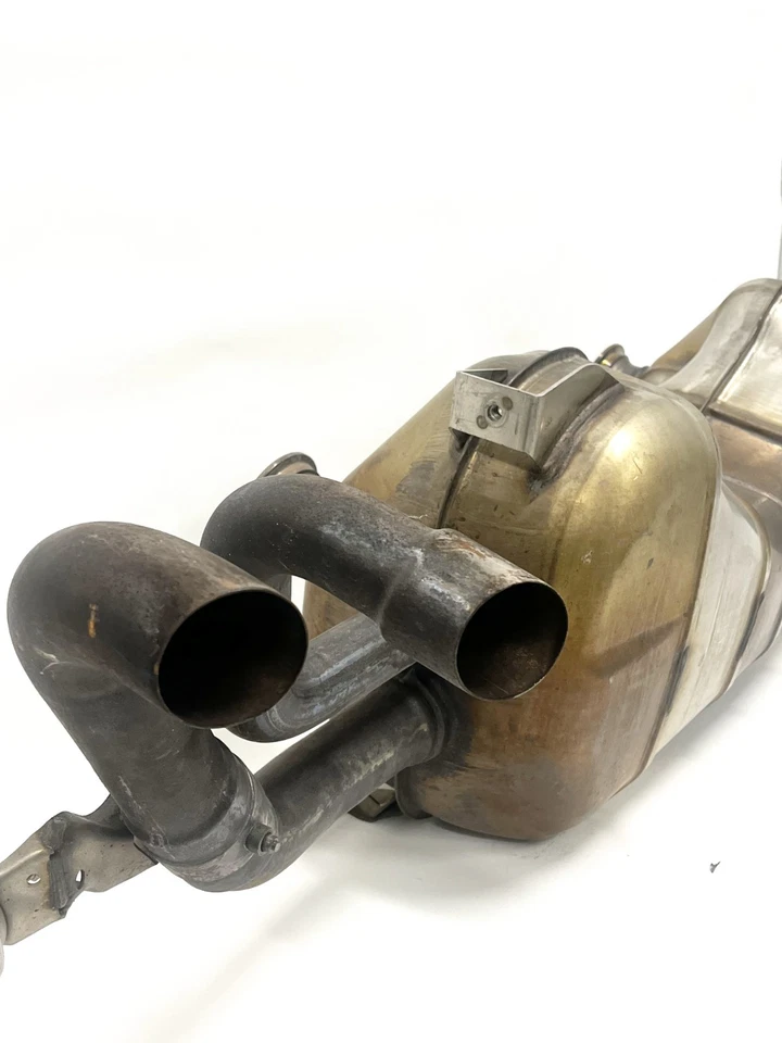 LAMBORGHINI HURACAN EXHAUST MUFFLER 2015-2016-2017-2018-2019; 4T0 251 609 - Image 2 of 4