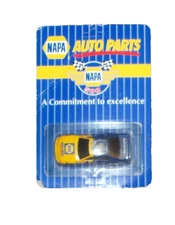 Napa 500 NASCAR 1995 RACING CHAMPIONS CHEVY MONTE CARLO