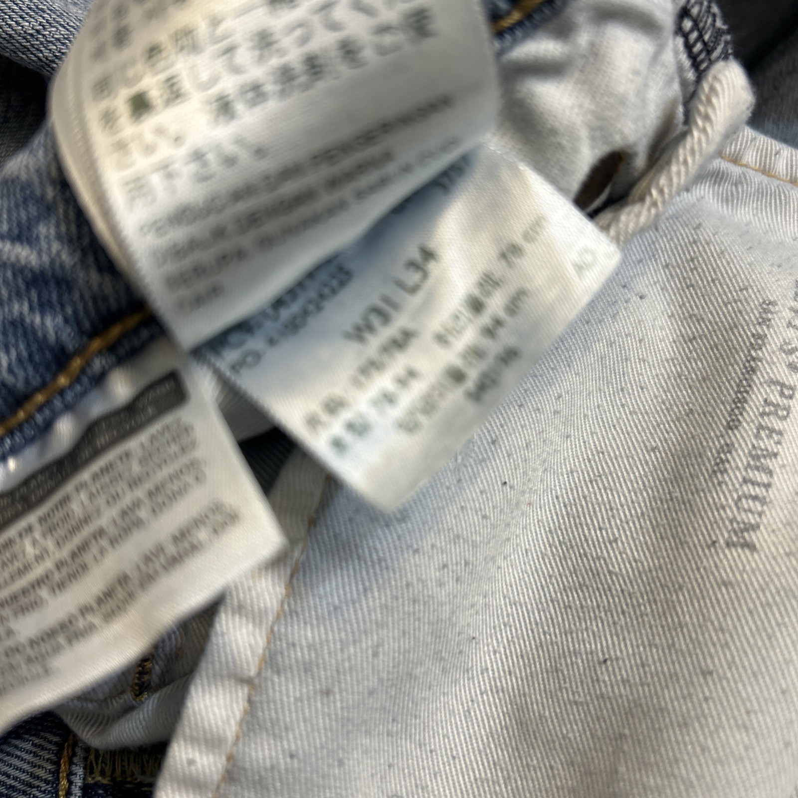 Levi’s Strauss & Co Men’s  Blue Straight Distressed  Stretch Pants Sz 31X34 image 10
