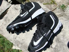 Nike Huarache Pro Mid MCS Baseball/Softball Cleats Size 8 Black/White