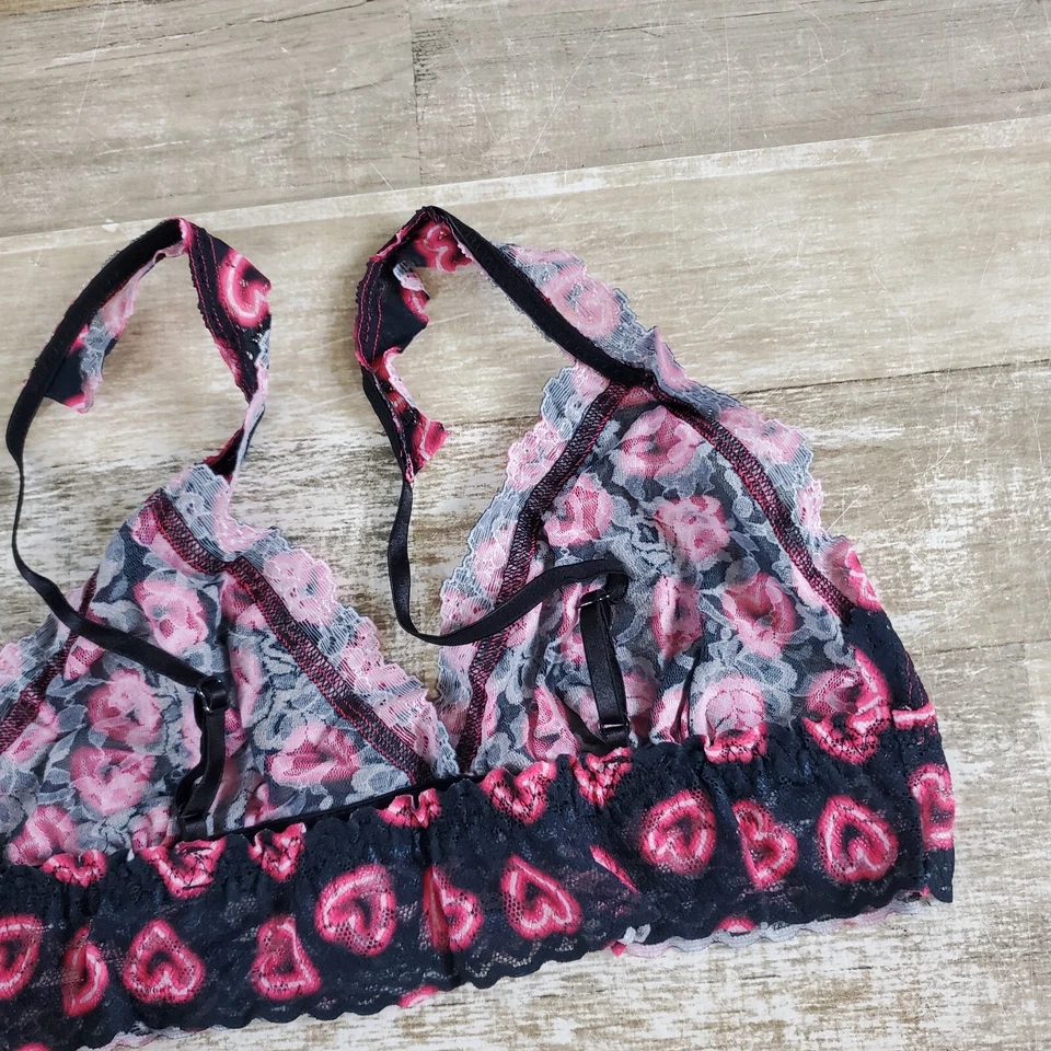 Bralette Hanky Mujer Acolchado Triángulo Mediano Negro Estampado Corazón Cruzado Foto 2 de 4
