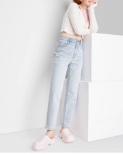 Women  s Wild Fable Super High Rise Tapered Jeans Ultra Light Wash Size 4 NWT