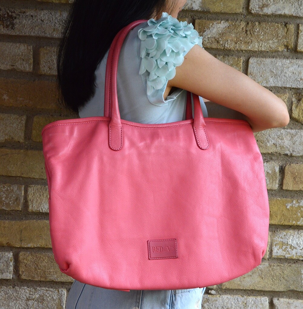 【Valentino】◆マリオ ショルダーバッグ◆Old Pink◆ Valentino New Pink Rockstud Shoulder Bag - Vintage Lux