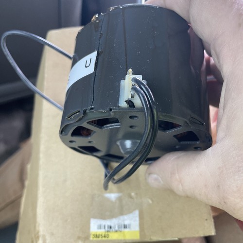 Dayton 3M540D Shaded Pole Motor 1/70HP 3000 Rpm 115V OPAO Enclosure 1/4x2 shaft - Picture 8 of 11