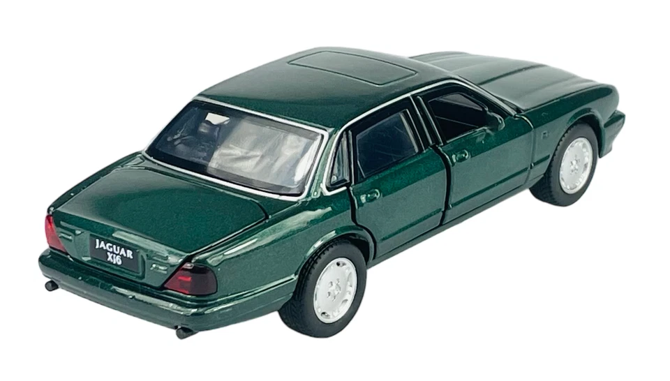 TAYUMO JAGUAR XJ6 GREEN 1:32 DIE CAST METAL MODEL NEW IN BOX - Image 3 of 4